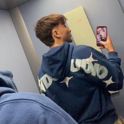 zzzzzl2afa's profile picture. 