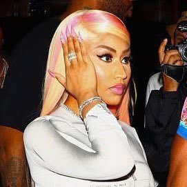 BarbCivan's profile picture. True Barb . 🦄🎀 | @NICKIMINAJ 👑 NM6 - 3.27.26