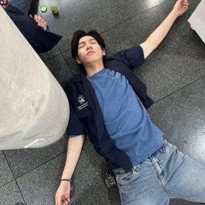 gabiluvshobi's profile picture. 🏡 𓏲ּ 𝘣𝘵𝘴 𝘴𝘦𝘷𝘦𝘯𝘵𝘦𝘦𝘯 𝘧𝘪𝘳𝘴𝘵𝘬𝘩𝘢𝘰, 𝘢𝘰𝘶𝘣𝘰𝘰𝘮 & 𝘸𝘪𝘭𝘭𝘪𝘢𝘮𝘦𝘴𝘵 ᜊ ֙⋆