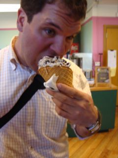 MrBradley's profile picture. Citizen. Husband. Father. Practitioner of the Dark Arts of Smartassery.