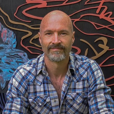 lifebypaz's profile picture. Visual Artist.
Play + Love.