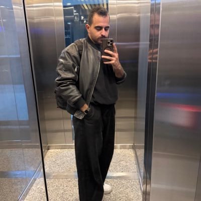 Feynmankhateeb's profile picture. figuring out life, seeking mastery, spotting patterns