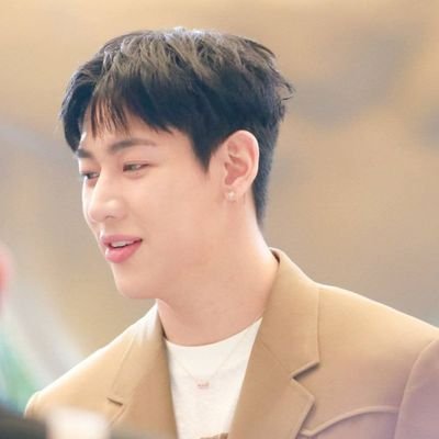 Vit73523147's profile picture. Vit