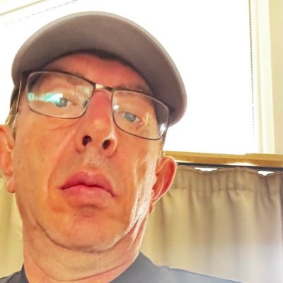 jamesdowning191's profile picture. 