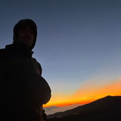 Floruchal's profile picture. 