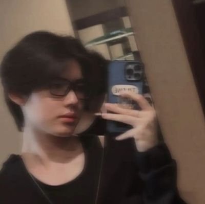 jjstealheart's profile picture. 🏡🌸