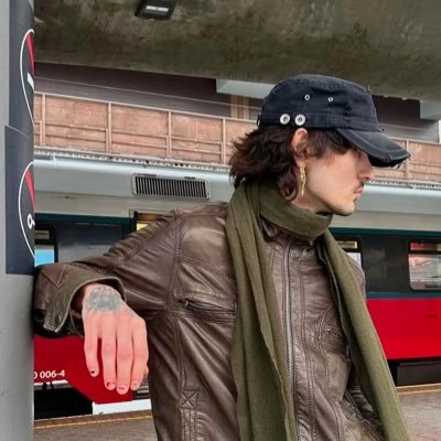 fjcastles's profile picture. catholic , free palestine, american