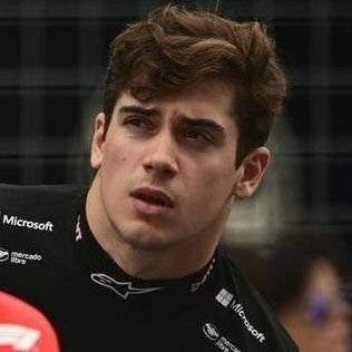 luci_4320's profile picture. Una chica obsesionada con Colapinto 🇦🇷😘 y Piastri 
19yo
'No hay que tenerle miedo al error, el mayor error es no intentarlo'

Dibujos