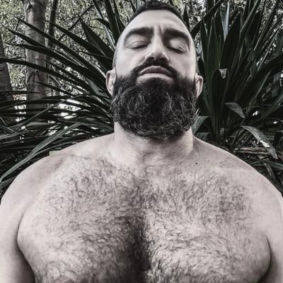 THEG00DHUSB4ND's profile picture. a good father; a good husband; a fucking bastard on secret.