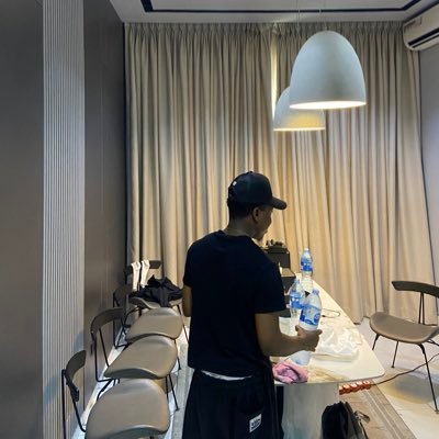 dayoswago's profile picture. Creative director || Pr manager || @swagwave_ || ads & pr? dm 📩