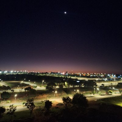 MihoHustles's profile picture. Trying to hustle to get my family out of debt, and to buy a new pc or a watch