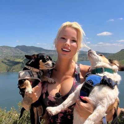 MableThere37559's profile picture. 