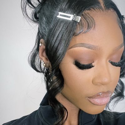 moyyaaaaaa's profile picture. 