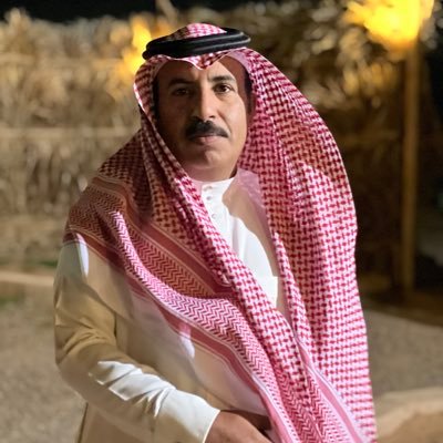 bob998m's profile picture. Smile because nothing is worth being sad ゑ