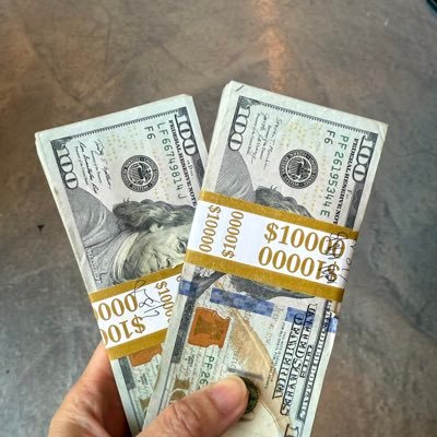 JuliaTrTX's profile picture. 