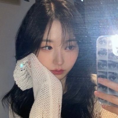 stariangel's profile picture. ⓘ this user is a pretty puppy !!!