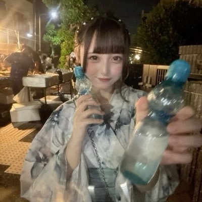 zooq_i_eo's profile picture. 