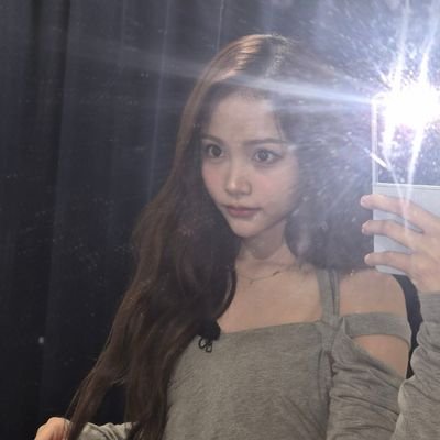 mae63189910's profile picture. 