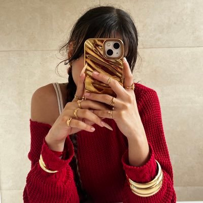 kl1v3r___'s profile picture. 🧛🏻‍♀️ 117y || ela/ele