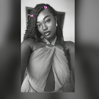 queen_xtar's profile picture. Football⚽️ x Barça/Kotoko💙❤️ x 5’10🙎🏾‍♀️ x Fufumaniac😋 = 👑