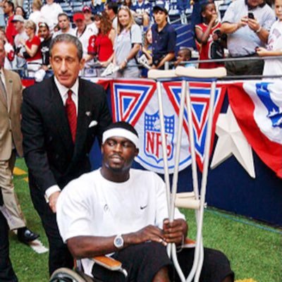 ALexxTheGreat24's profile picture. 