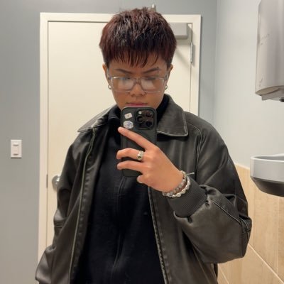 M00NSCHILD's profile picture. despite everything, it's still you