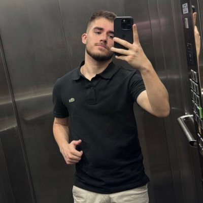 nicefghtoboy's profile picture. 