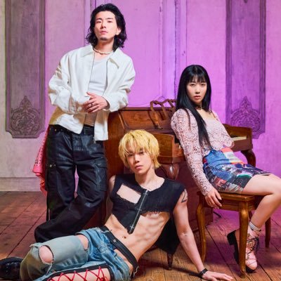 WHITEJAM_STAFF's profile picture. Singer-songwriters / Member account ▼ @WJF_SHIROSE @WJF_GASHIMA @NIKKI_WHITEJAM 新曲「池袋サンシャイン」配信しました📲 お問い合わせ📩 wj.madoguchi@gmail.com ※DMでの返信は出来かねます