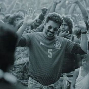 Thariq_offi's profile picture. Cinema & Cricket 🏏  PS5 Gamer 🎮