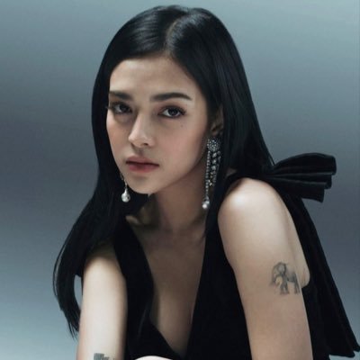 xoxo_jarren's profile picture. 𝘧𝘰𝘳 𝘮𝘪𝘬𝘣𝘳𝘦𝘯𝘵, 𝘢𝘭𝘸𝘢𝘺𝘴 ᢉ𐭩