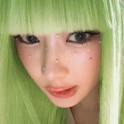 laeurfey's profile picture. #★𓂃 aespa lore will be the death of me 𖥔 ݁༄˖°