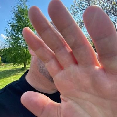 sardroid's profile picture. 