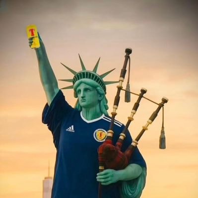 DessieVendee's profile picture. PIUS Scotus - 💚Auld Reekie, Hibs, Scotland, Dugs, Books, History, Maps, Travelling♐️ Mortem Ad Stultas, ✊🏼