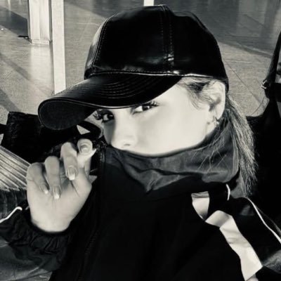 iii9iji's profile picture. 