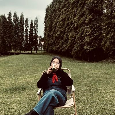 hanifrootfloops's profile picture. hari baik, selalu di beri kesehatan dan kebahagiaan.