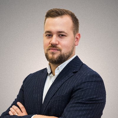 TheOpsKing's profile picture. I help businesses scale their operations. From SME’s to Fortune 500. If you're doing over $2m/year and want a free operating system built for you 👇