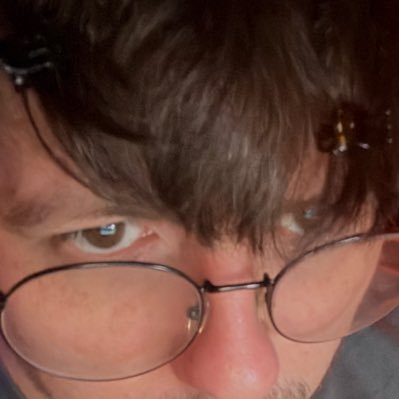 quartzmorrigan's profile picture. jump off the kitchen table and punch the microwave