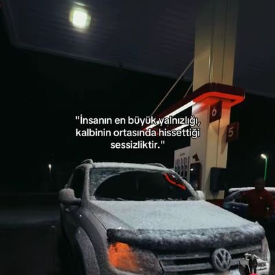 vanilyaaaaax's profile picture. bistû yêk ✨