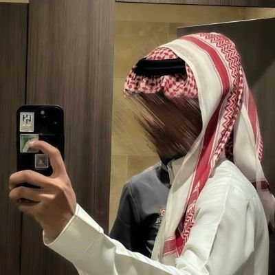 11f_1fi's profile picture. حايرٍ في شُعوريّ