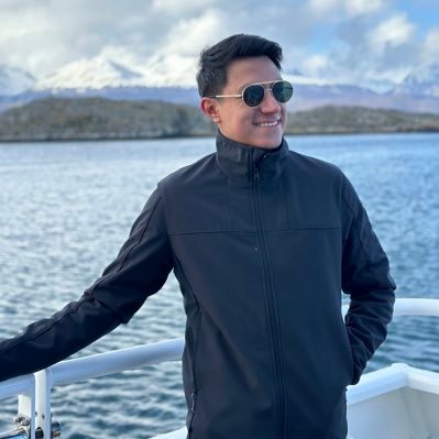 Mauvegaam's profile picture. Yo más que un comentario, tengo muchas preguntas. Me gusta la democracia y las elecciones. 🗳️