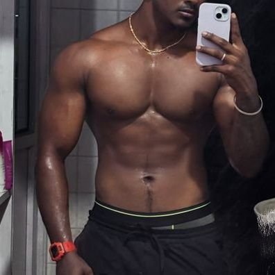 targaryen99202's profile picture. 💻💼🏋️‍♂️🧘‍♂️🌱🪽🎼  
am Celibate priest.
Gary sexuality.
Krishna tulasi in the hair on the scalp
A green picture on the wall is auspicious for the soft mind.