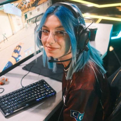 alkyiavl's profile picture. entry for @KarmineCorp