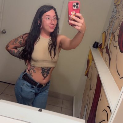 LunaVoorheesX's profile picture. Florida Girl , Welder👩‍🏭 4’10 Hours of Content Posted On OF NoPPV Video Chat & Custom Available official accounts BU: @LunaVoorheesXX ALT: @LunaVoorheesXXX ⬇️