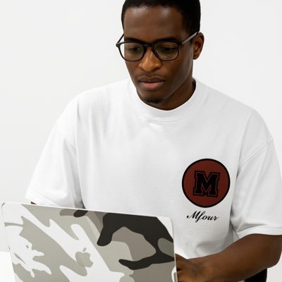 legendarybrabo's profile picture. Physiotherapist | Content writer | Product Manager .