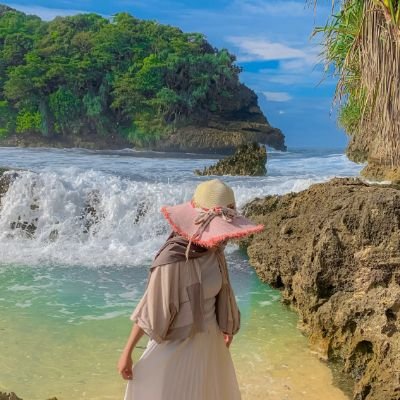 indahsekalikali's profile picture. 199x || berusaha mempertahankan kewarasan