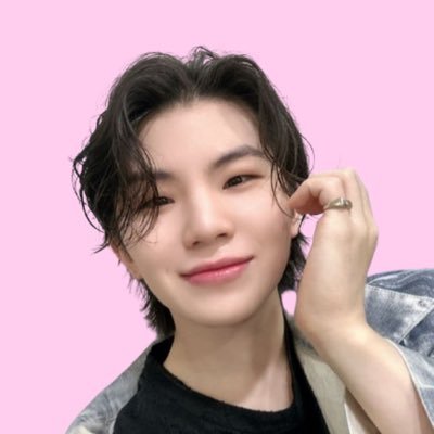 evermoretaetay's profile picture. ✨ It's me, hi. I'm the problem, it's me✨ My | Taylor Swift | BTS | TXT | SKZ | SVT | NCT | TBZ | Baekhyun | Hyunjun Hur | bookworm | 31 | she/her | fan account