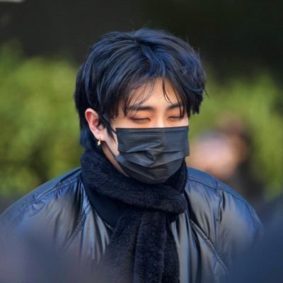 mixtape0h's profile picture. aether and felix could probably take down the cyro regisvine faster than I could