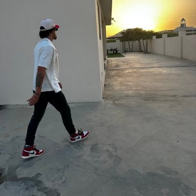 ___piper's profile picture. 