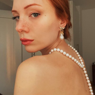 Enni857's profile picture. In a world that moves too fast, I’m still searching for moments that make me slow down — good coffee, real laughter, and someone whose presence feels like home