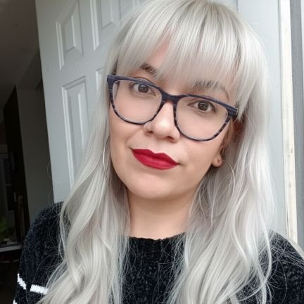 pikismikis's profile picture. Estoy esperando la casualidad de mi vida, la más grande|No de este mundo✨|Aprendiz de la vida🌱|viva Cristo Rey✞👑|Cuentacuentos|
🇲🇽 #rojinegra❤️🖤| בס״ד|